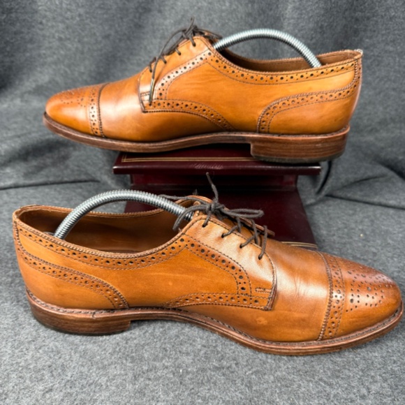 Allen Edmonds Lamont Cap Toe Brogues – Size 11 D – Style 1403 main image 11